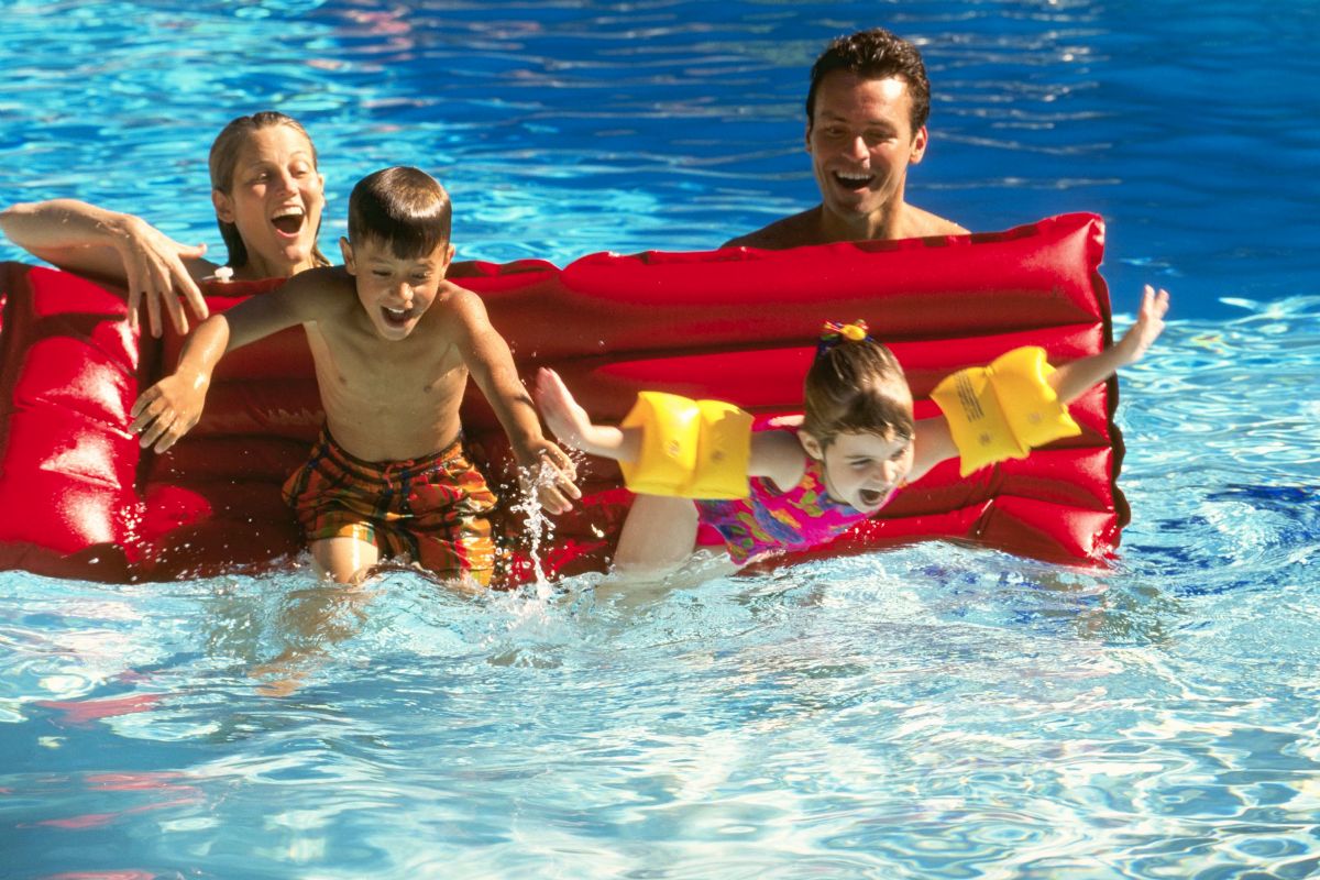 piscina famiglia